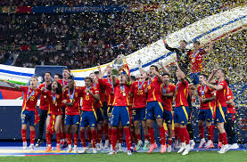 斯拉维亚主帅：我们让阿森纳踢得很艰难，但球队犯了致命失误